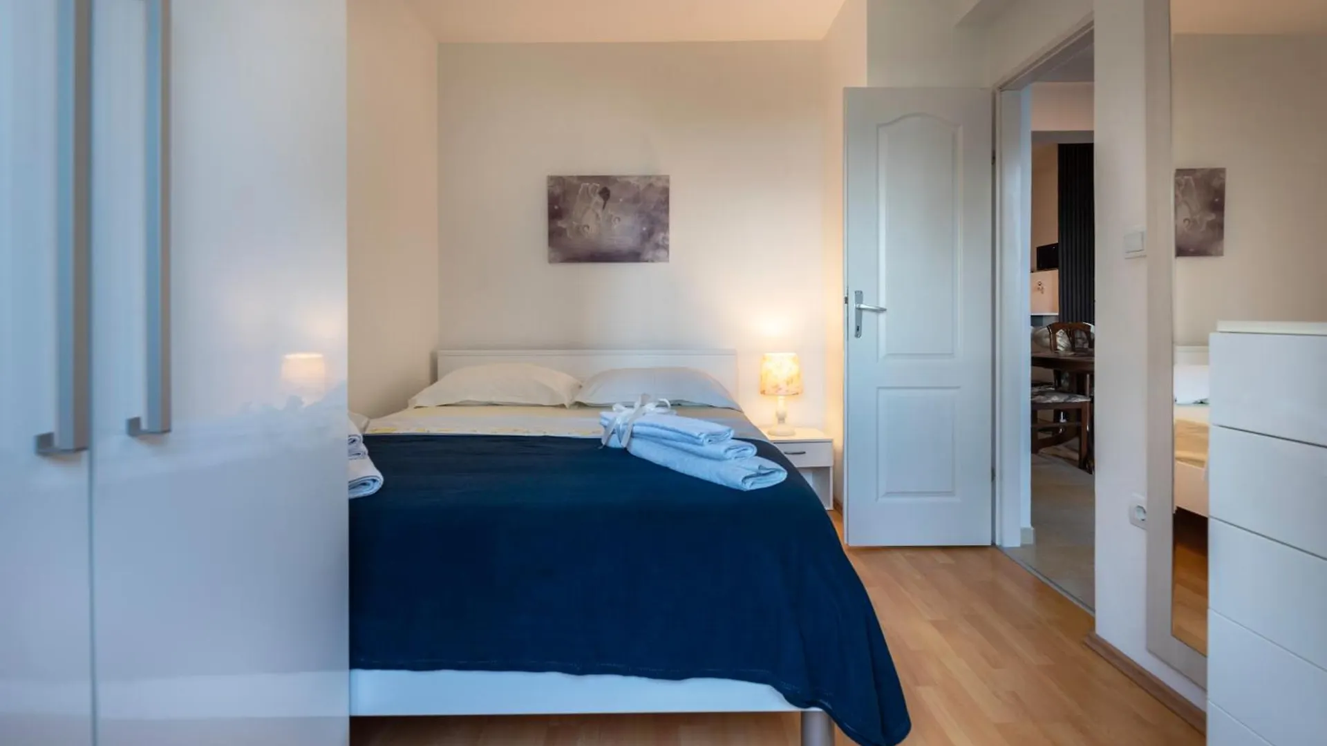 Apartment Anamaria With Seaview Petrcane